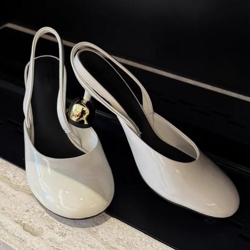 High version 2025 spring new French fashionable high heel round head bag head sandals sexy thin heel bag head side empty women s shoes 37
High version 2025 spring new French fashionable high heel round head bag head sandals sexy thin heel bag head side empty women s shoes 37