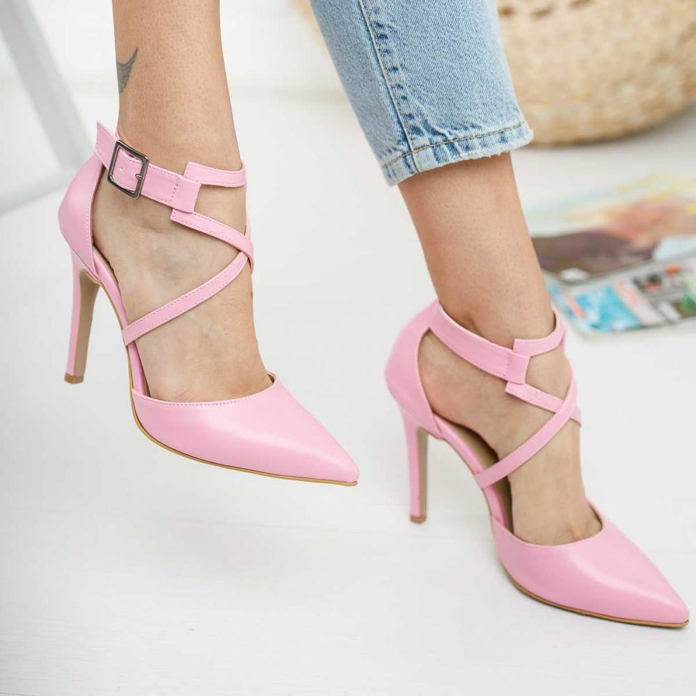 Женские туфли на каблуке розовой кожи на шпильке 
Женские туфли на каблуке розовой кожи на шпильке