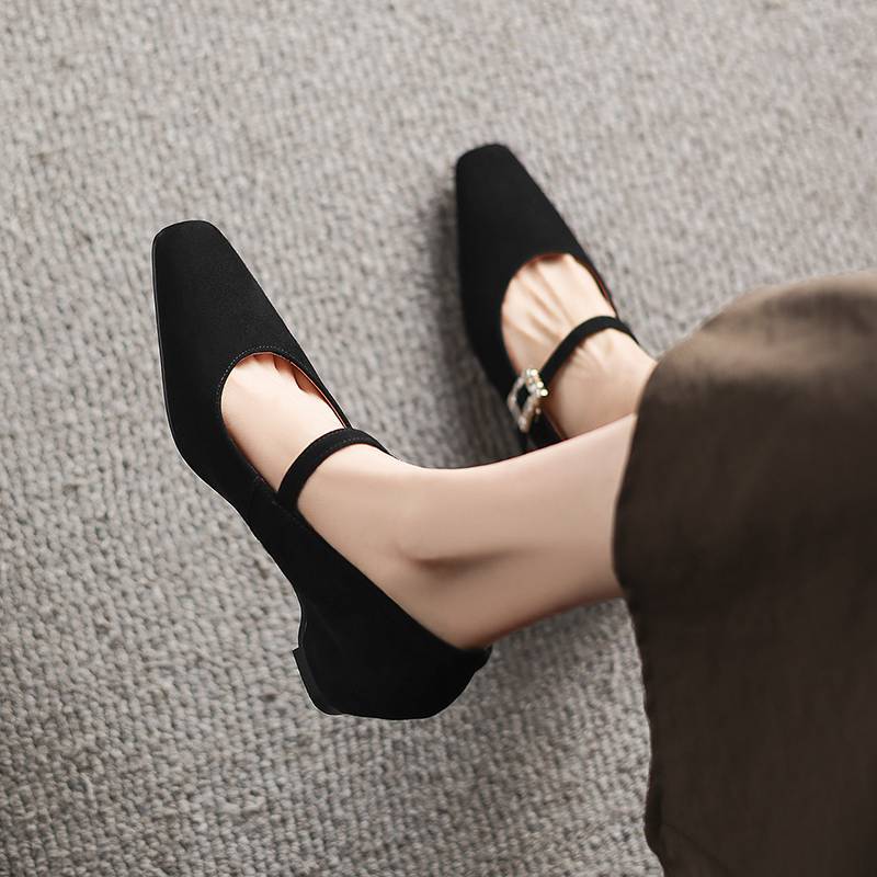 Krazing Pot Sheep Suede Square Toe Med Heels Summer Shoes Big Size 42 Crystal Buckle Women Shallow Pumps 34 чёрный
Krazing Pot Sheep Suede Square Toe Med Heels Summer Shoes Big Size 42 Crystal Buckle Women Shallow Pumps 34 чёрный