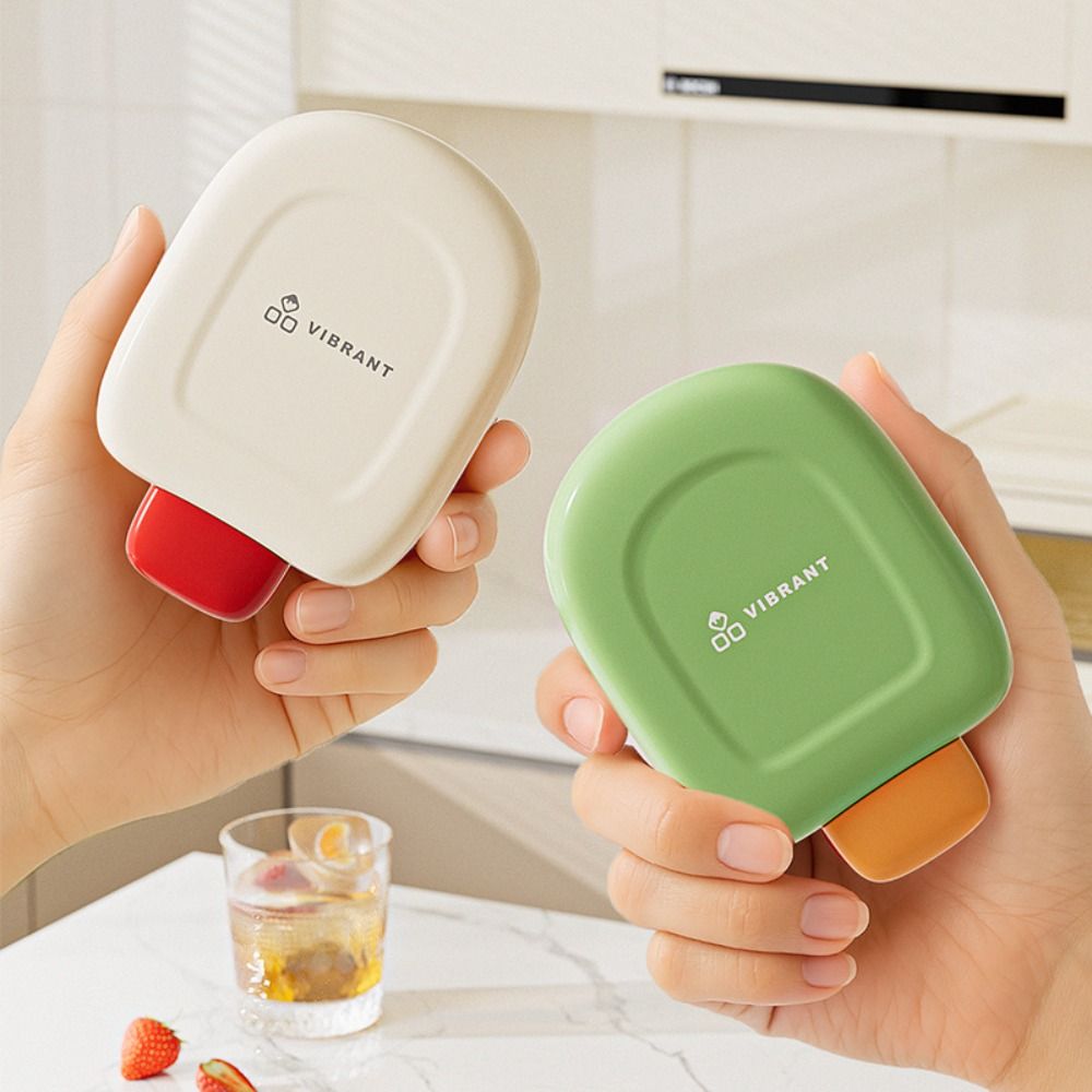 2pcs Press Type Ice Cube Mold Cute Ice Storage Tray Large Capacity Ice Making Box Refrigerator білий
2pcs Press Type Ice Cube Mold Cute Ice Storage Tray Large Capacity Ice Making Box Refrigerator білий