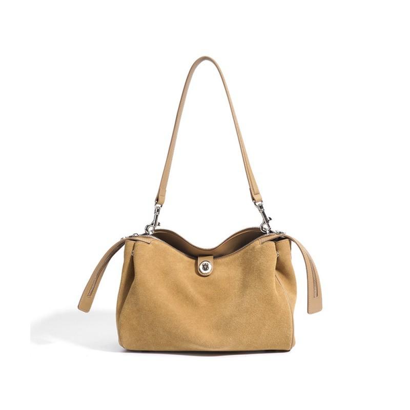 High Quality Luxury Cowhide Crossbody Bag Design Sensory Communication Diligent Women s Shoulder Versatile Temperament Trend 28x13x19cm
High Quality Luxury Cowhide Crossbody Bag Design Sensory Communication Diligent Women s Shoulder Versatile Temperament Trend 28x13x19cm