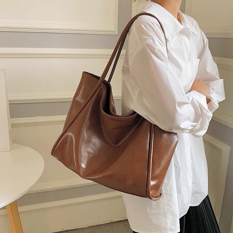 Ladies Tote Bags Korean Solid Color Simple Fashiable Versatile Shoulder Tote Bagslarge Capacity Portable Handbags For Girl коричневый
Ladies Tote Bags Korean Solid Color Simple Fashiable Versatile Shoulder Tote Bagslarge Capacity Portable Handbags For Girl коричневый