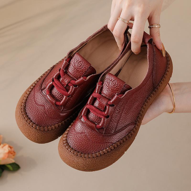 Autumn new lace-up casual women s shoes first layer cowhide original handmade retro single shoes women s flat comfortable mother shoes 41 бордовий
Autumn new lace-up casual women s shoes first layer cowhide original handmade retro single shoes women s flat comfortable mother shoes 41 бордовий