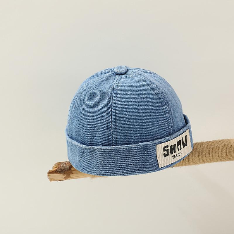 Korean Denim Melon Capfor Baby Hip Hop Letter Embroidered Brimless Hat Adjustable Kids Landlord Hats Retro Dome Docker Beanies 48-50cm
Korean Denim Melon Capfor Baby Hip Hop Letter Embroidered Brimless Hat Adjustable Kids Landlord Hats Retro Dome Docker Beanies 48-50cm