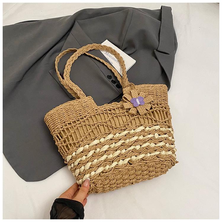 Woven straw bag women s large capacity 2025 new summer seaside travel summer beach bag shoulder tote bag tide
Woven straw bag women s large capacity 2025 new summer seaside travel summer beach bag shoulder tote bag tide