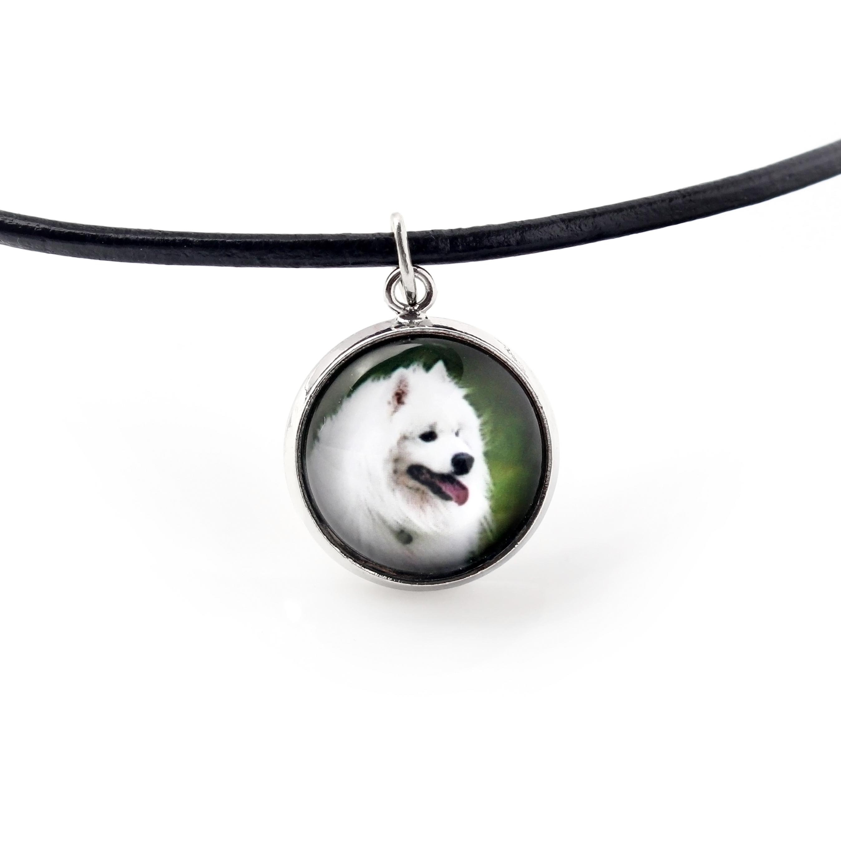 Samoyed, Bjelkier, Samoiedskaya Sobaka - necklace pendant with your photo, handmade, handcrafted jewelry by Art-Dog brand срібний
Samoyed, Bjelkier, Samoiedskaya Sobaka - necklace pendant with your photo, handmade, handcrafted jewelry by Art-Dog brand срібний
