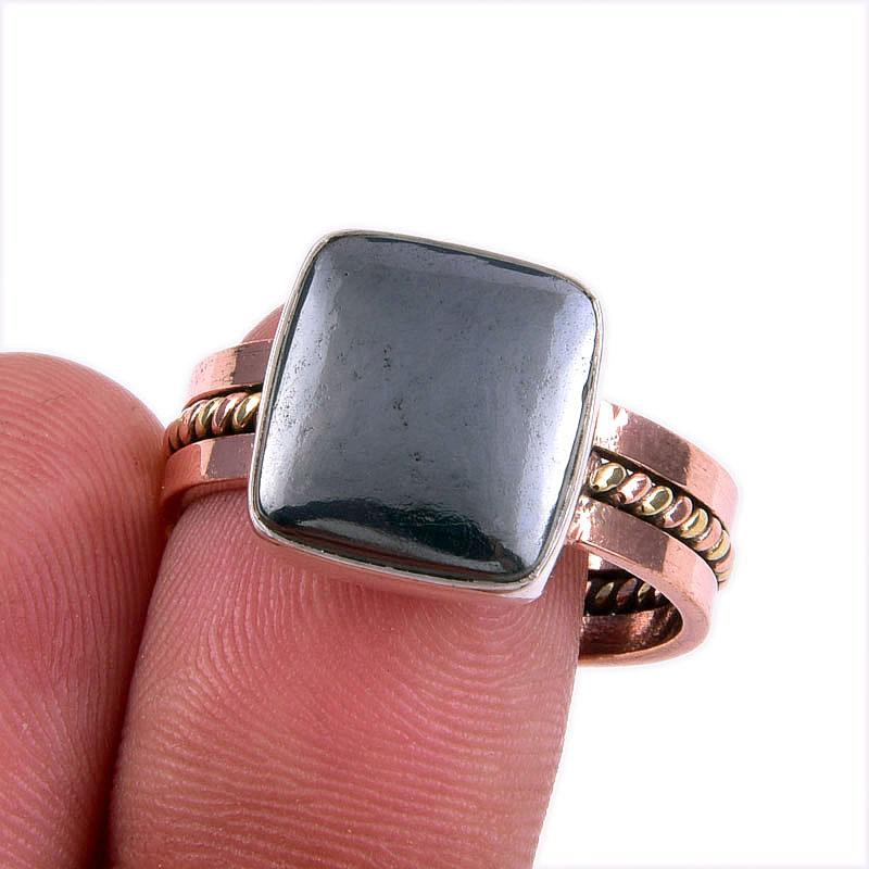 Natural Gunmetal Gemstone 925 Solid Sterling Silver Two Tone Ring Size 9.5 D4J39
Natural Gunmetal Gemstone 925 Solid Sterling Silver Two Tone Ring Size 9.5 D4J39