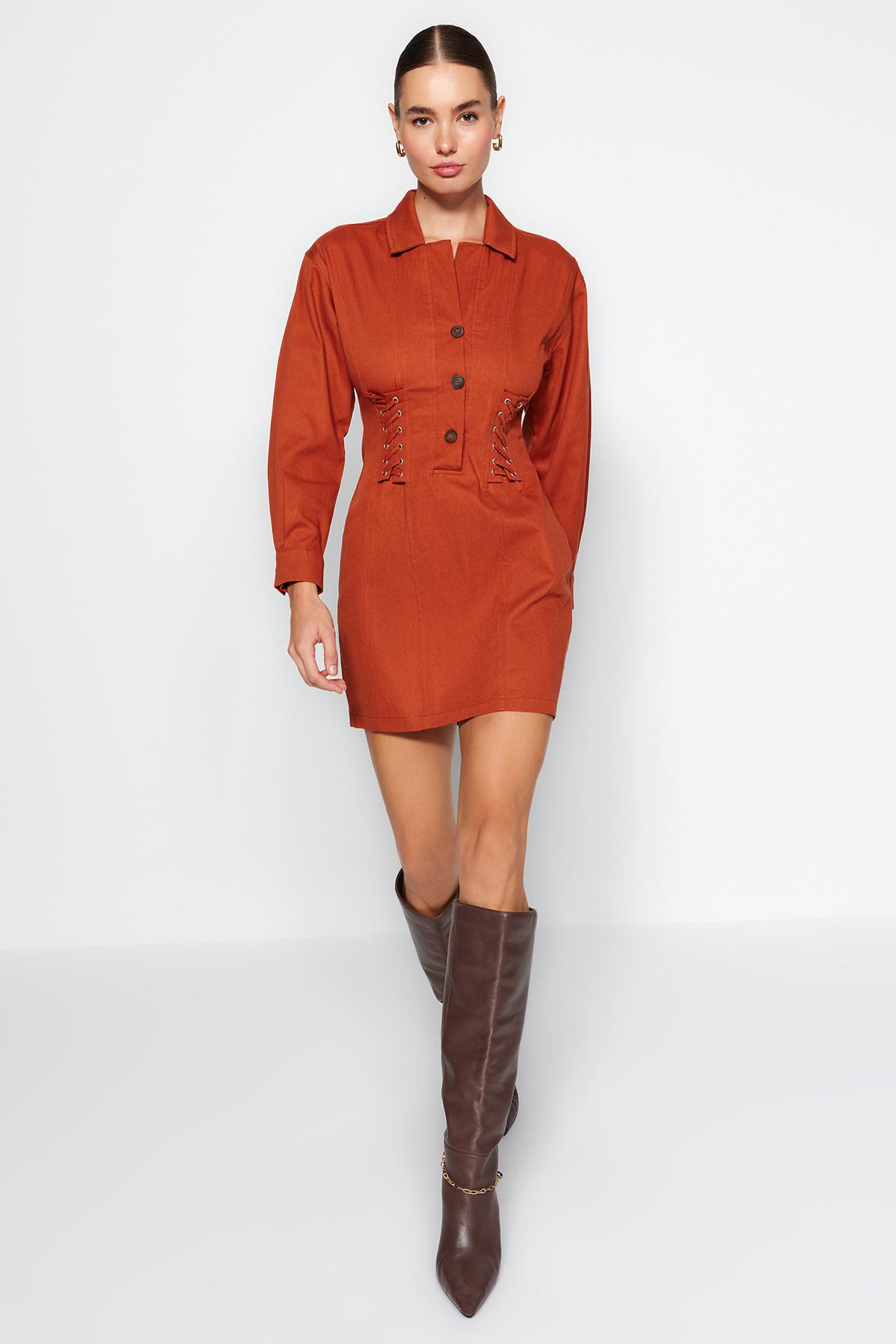 Женское платье, новое сезонное модное мини-тканое платье с петельками и люверсами 
Женское платье, новое сезонное модное мини-тканое платье с петельками и люверсами