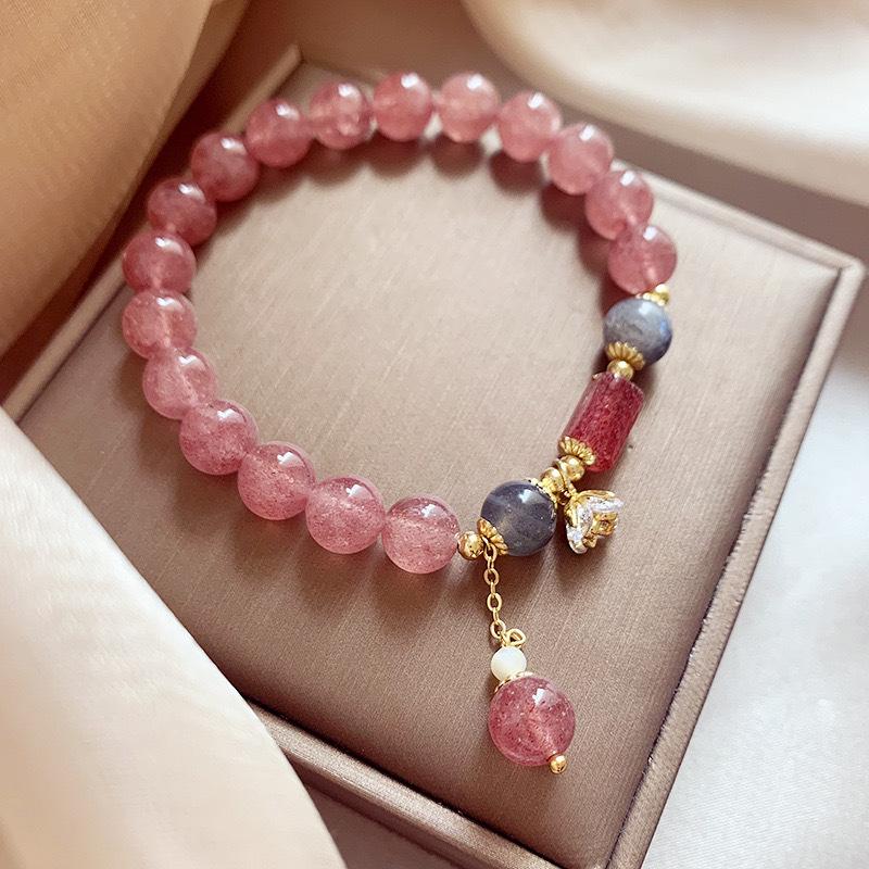 Cute pink strawberry crystal beaded flower pendant bracelet Bangles Women Fashion Jewelry accessories Gift
Cute pink strawberry crystal beaded flower pendant bracelet Bangles Women Fashion Jewelry accessories Gift