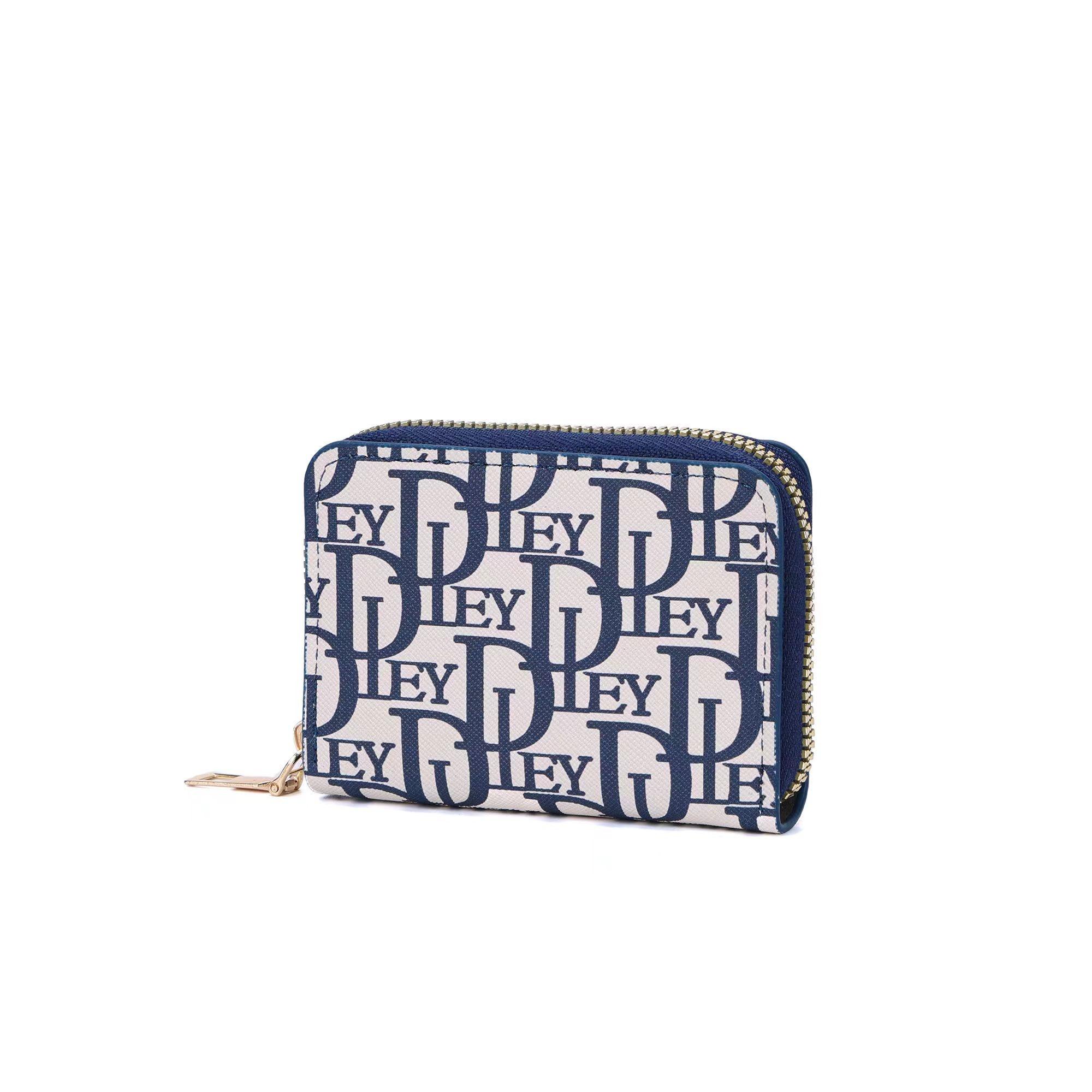 Женский кошелек-держатель для карт DIEY Venus с монограммой
Женский кошелек-держатель для карт DIEY Venus с монограммой