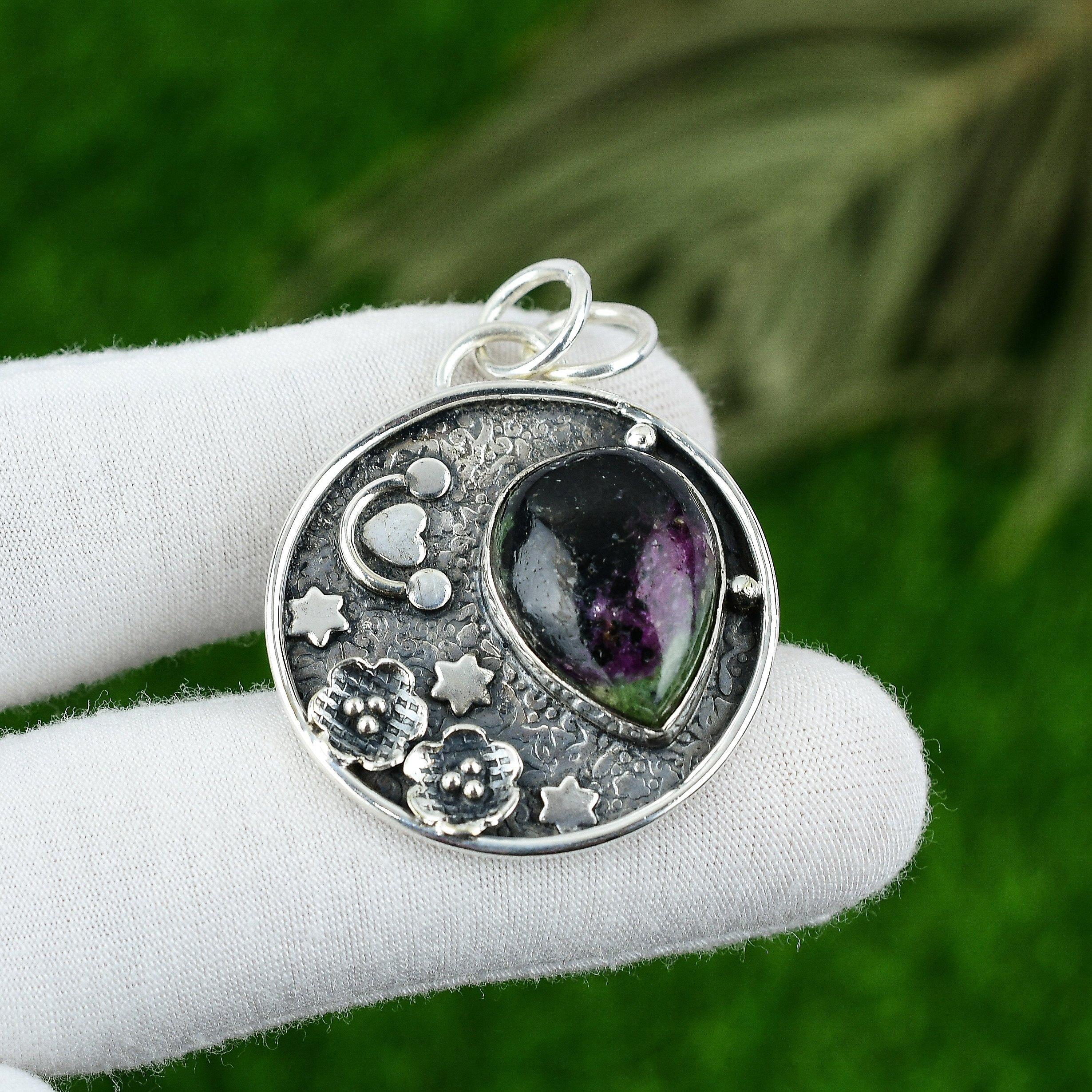 Подвеска из натурального рубина и цоизита, ювелирное изделие из серебра 925 пробы для женщин
Подвеска из натурального рубина и цоизита, ювелирное изделие из серебра 925 пробы для женщин