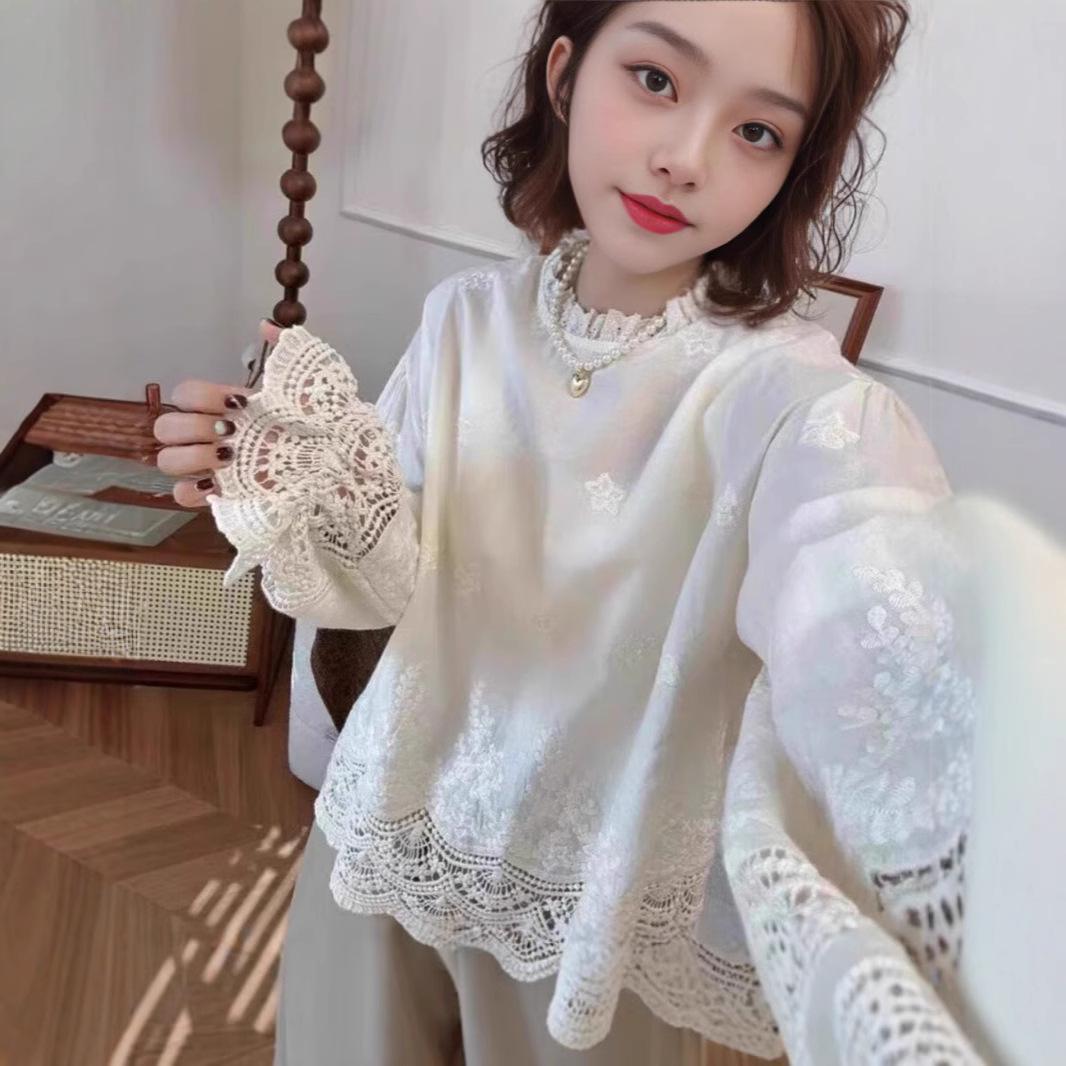 Women s Long Sleeve Lace Trim French Shirt: Korean-Style Loose Fit Spring 2025 Blouse M
Women s Long Sleeve Lace Trim French Shirt: Korean-Style Loose Fit Spring 2025 Blouse M