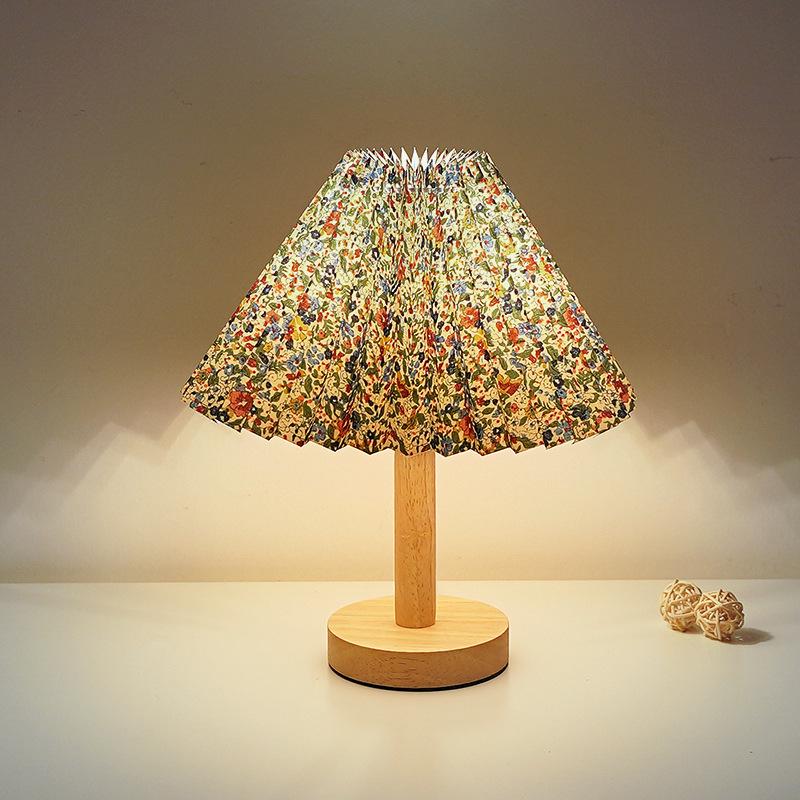 Retro Pleated Nordic Desk Lamp - Umbrella-Shaped Night Light for Dorms & Bedrooms Single-switch (Warm Light)
Retro Pleated Nordic Desk Lamp - Umbrella-Shaped Night Light for Dorms & Bedrooms Single-switch (Warm Light)
