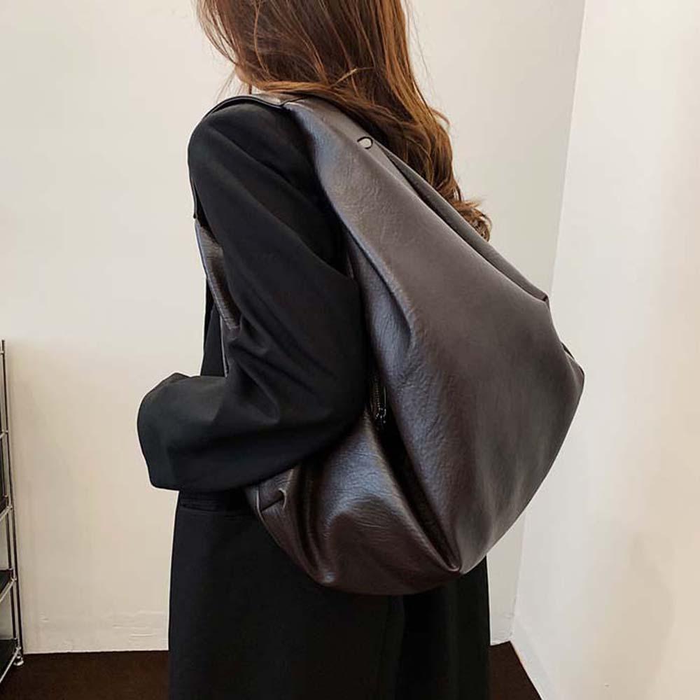 Retro PU Dumpling Bag Japanese Style Tote Bag Shoulder Bag Versatile Commuting Handbag Travel чёрный
Retro PU Dumpling Bag Japanese Style Tote Bag Shoulder Bag Versatile Commuting Handbag Travel чёрный