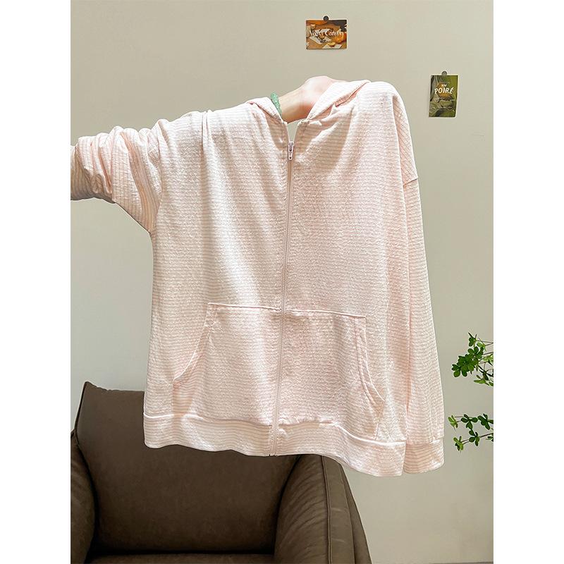 Special Offer: Extra Large Snowflake Linen Stripe Hooded Cardigan with Inner Drawstring XL
Special Offer: Extra Large Snowflake Linen Stripe Hooded Cardigan with Inner Drawstring XL