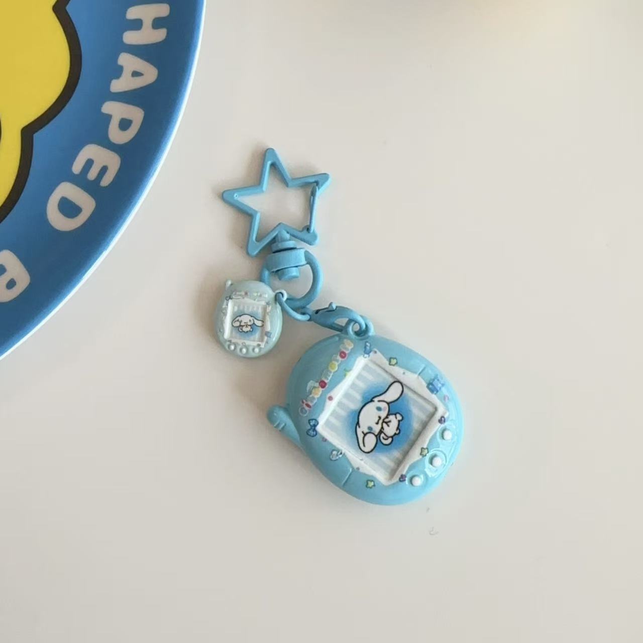 Мультяшные брелоки Тамагочи Серия персонажей Sanrio My Melody Cinnamoroll HelloKitty Брелок-кукла Милый кулон Детские сюрпризы Носить Мини
Мультяшные брелоки Тамагочи Серия персонажей Sanrio My Melody Cinnamoroll HelloKitty Брелок-кукла Милый кулон Детские сюрпризы Носить Мини