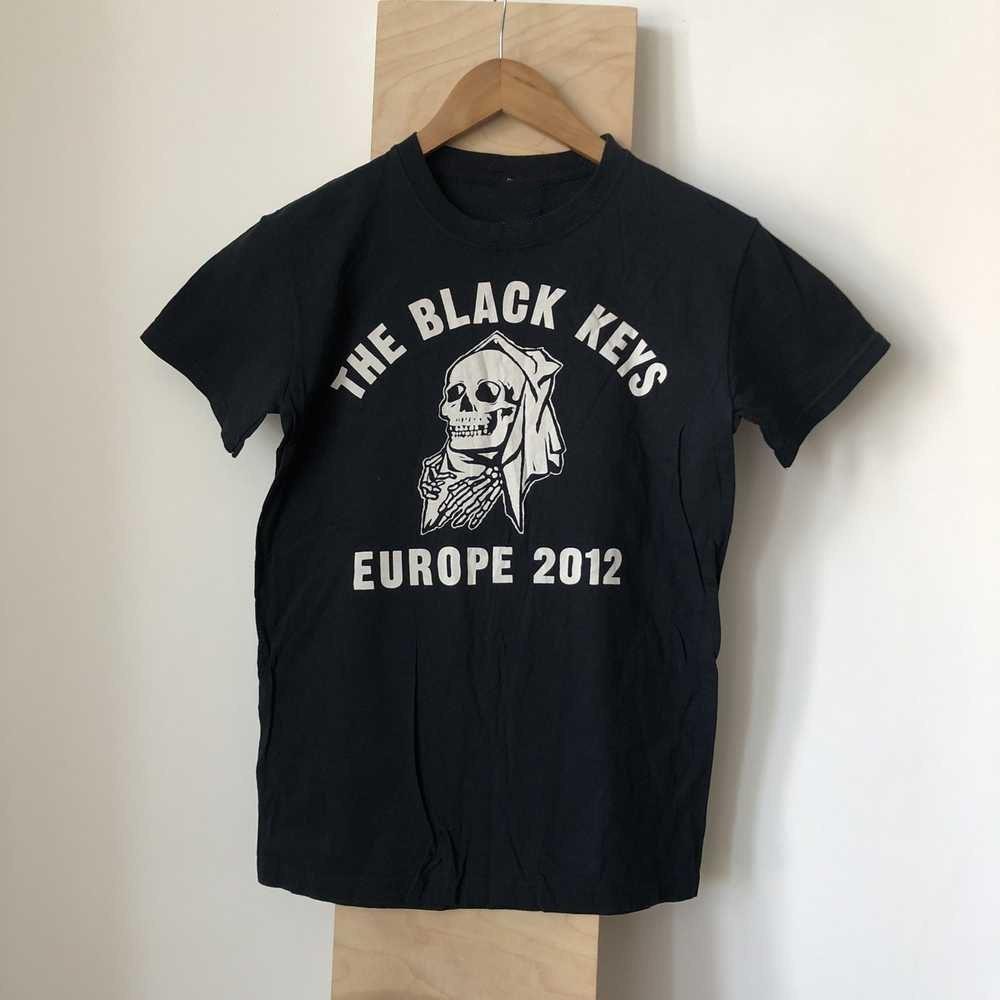Vintage The Black Keys Europe tour Gift For Fans Unisex All Size DO176 Unisex T-Shirt XL
Vintage The Black Keys Europe tour Gift For Fans Unisex All Size DO176 Unisex T-Shirt XL