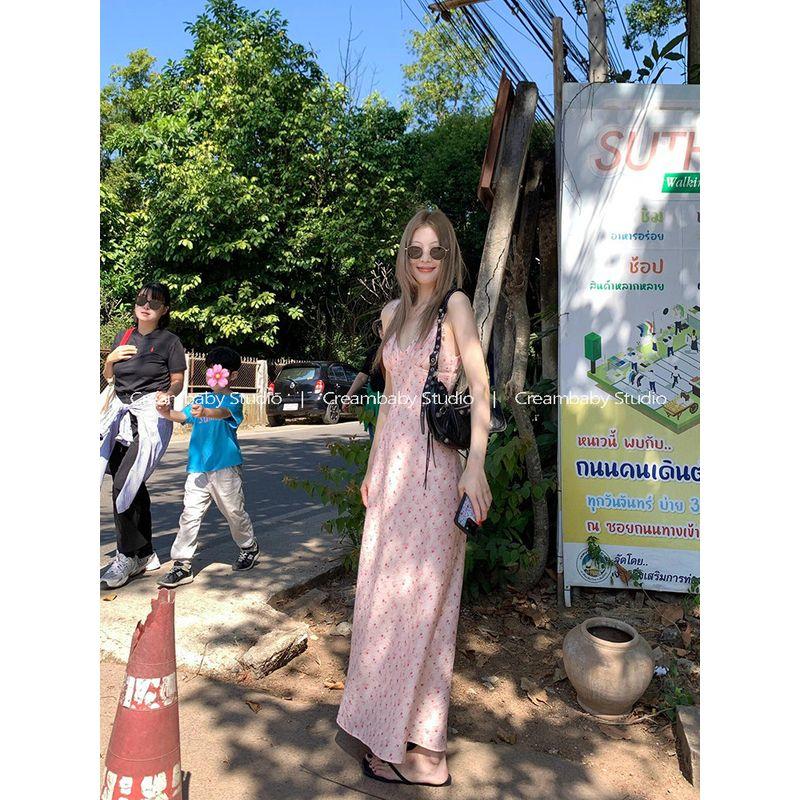 Creambaby Studio Chic and Gentle Pink V-Neck Floral Suspender Dress Long Skirt for Women Summer High-End Style Orchid powder S
Creambaby Studio Chic and Gentle Pink V-Neck Floral Suspender Dress Long Skirt for Women Summer High-End Style Orchid powder S