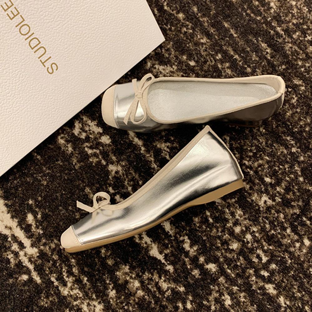 Французские кожаные полушлепанцы женские летние на плоской подошве с внутренней высотой и сумкой на мыске, прохладные шлепанцы Мюли, балетки Мэри Джейн 40
Французские кожаные полушлепанцы женские летние на плоской подошве с внутренней высотой и сумкой на мыске, прохладные шлепанцы Мюли, балетки Мэри Джейн 40