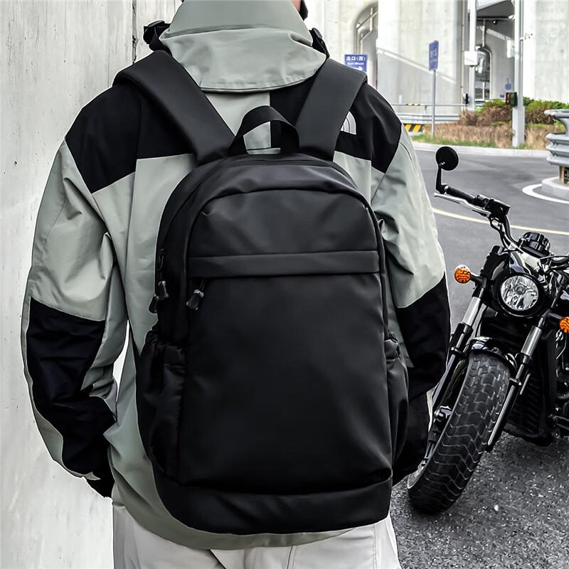 Li Shen Outdoor Travel Sports Backpack
Li Shen Outdoor Travel Sports Backpack