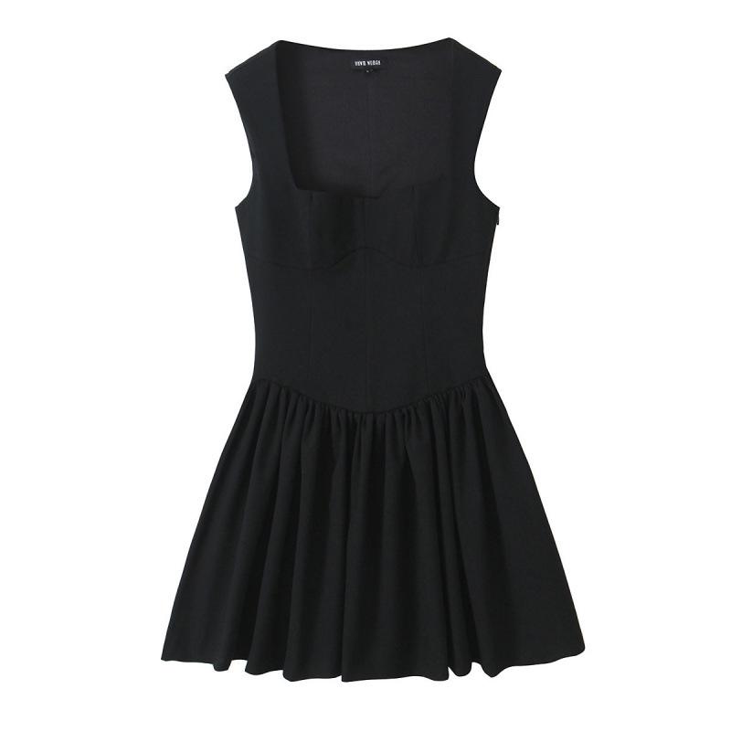 European & American Style Women s Black Pleated Square Neck Dress - Autumn Collection M
European & American Style Women s Black Pleated Square Neck Dress - Autumn Collection M