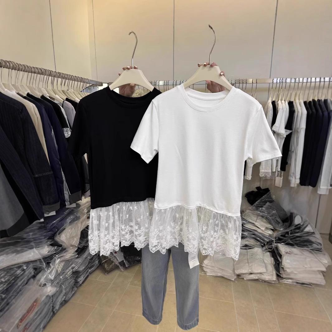 Korean Lace Trim Patchwork Two-in-One Long Sleeve T-Shirt for Women - 2025 Summer Collection, Round Neck, Slim Fit Basic Top Extra Large
Korean Lace Trim Patchwork Two-in-One Long Sleeve T-Shirt for Women - 2025 Summer Collection, Round Neck, Slim Fit Basic Top Extra Large