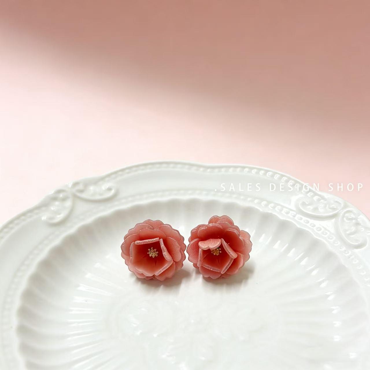 Korean Pink Multi-layered Resin Flower Stud Earrings - Sweet, Fashionable, and Versatile Accessory
Korean Pink Multi-layered Resin Flower Stud Earrings - Sweet, Fashionable, and Versatile Accessory