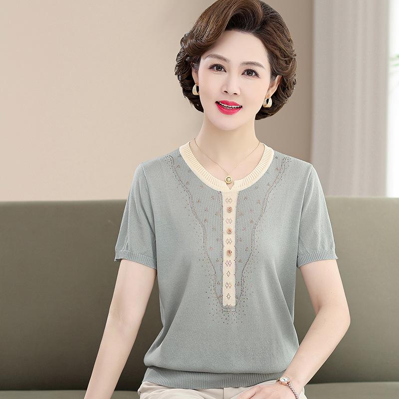 Elegant Ice Silk Summer Top for Middle-Aged and Elderly Women - Stylish Short-Sleeve Design for 2026 5XL (recommended 75-82.5 kg) зелений/сірий колір
Elegant Ice Silk Summer Top for Middle-Aged and Elderly Women - Stylish Short-Sleeve Design for 2026 5XL (recommended 75-82.5 kg) зелений/сірий колір