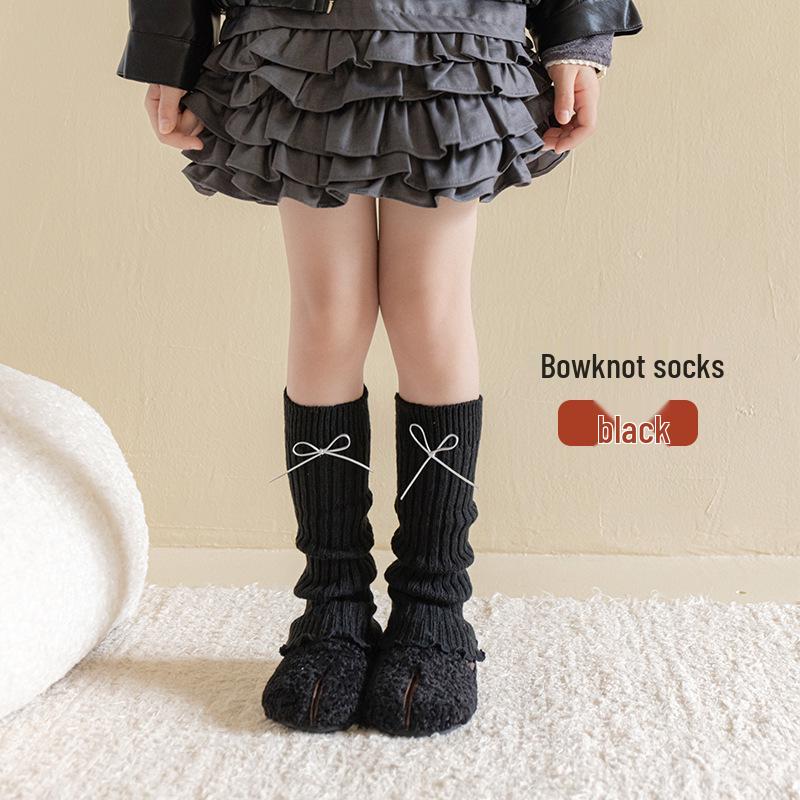 Girls Retro Slimming Knit Leg Warmers with Silver Thread Bow for Autumn and Winter One Size 33CM
Girls Retro Slimming Knit Leg Warmers with Silver Thread Bow for Autumn and Winter One Size 33CM