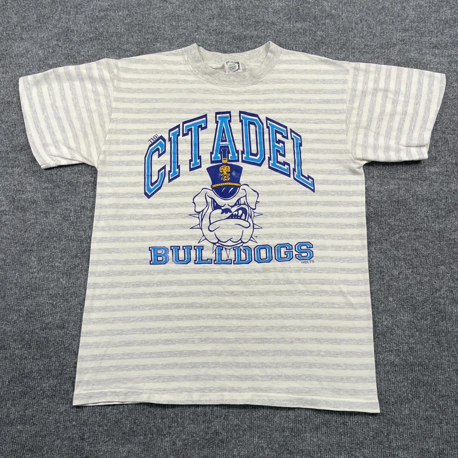 Vintage 90s Citadel Bulldogs Military College Shirt L 21x28 Gray White Stripes XL
Vintage 90s Citadel Bulldogs Military College Shirt L 21x28 Gray White Stripes XL