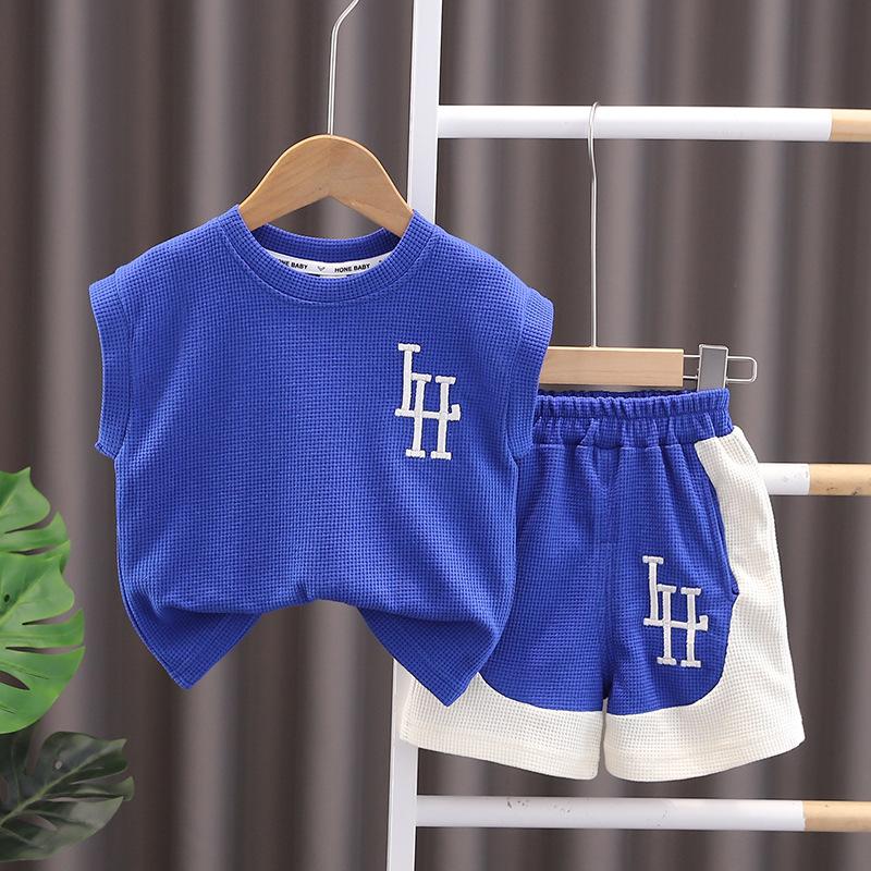 Летний комплект детской одежды для мальчиков, детский жилет без рукавов, шорты, 2 шт./компл., одежда для малышей, повседневный костюм для младенцев, детские спортивные костюмы 130 синий
Летний комплект детской одежды для мальчиков, детский жилет без рукавов, шорты, 2 шт./компл., одежда для малышей, повседневный костюм для младенцев, детские спортивные костюмы 130 синий