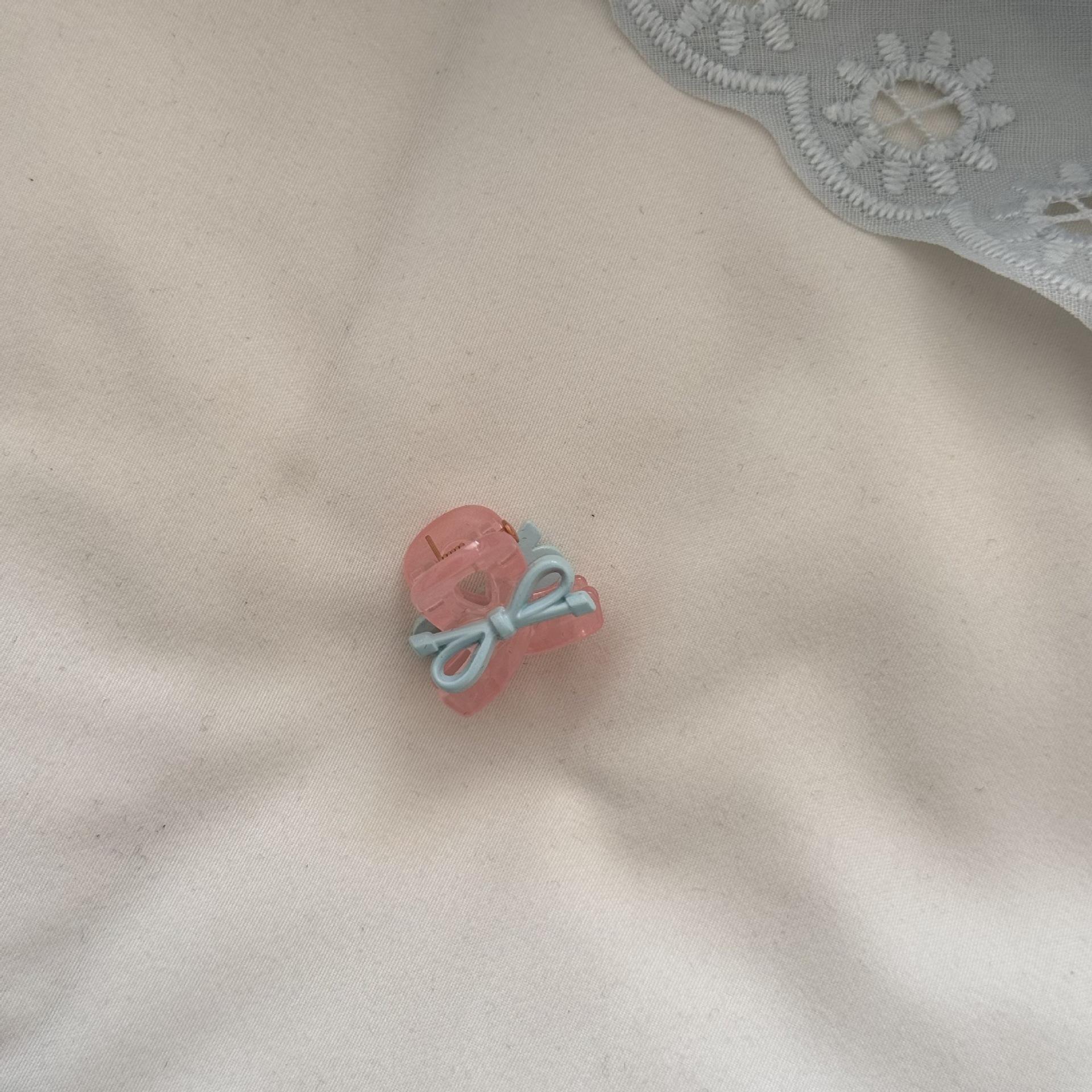 Мини корейские заколки-банты для волос для женщин, для девочек, шпилька, краб, популярные, модные, ведущие, милые, кавайные, сладости, k-pop, фея
Мини корейские заколки-банты для волос для женщин, для девочек, шпилька, краб, популярные, модные, ведущие, милые, кавайные, сладости, k-pop, фея