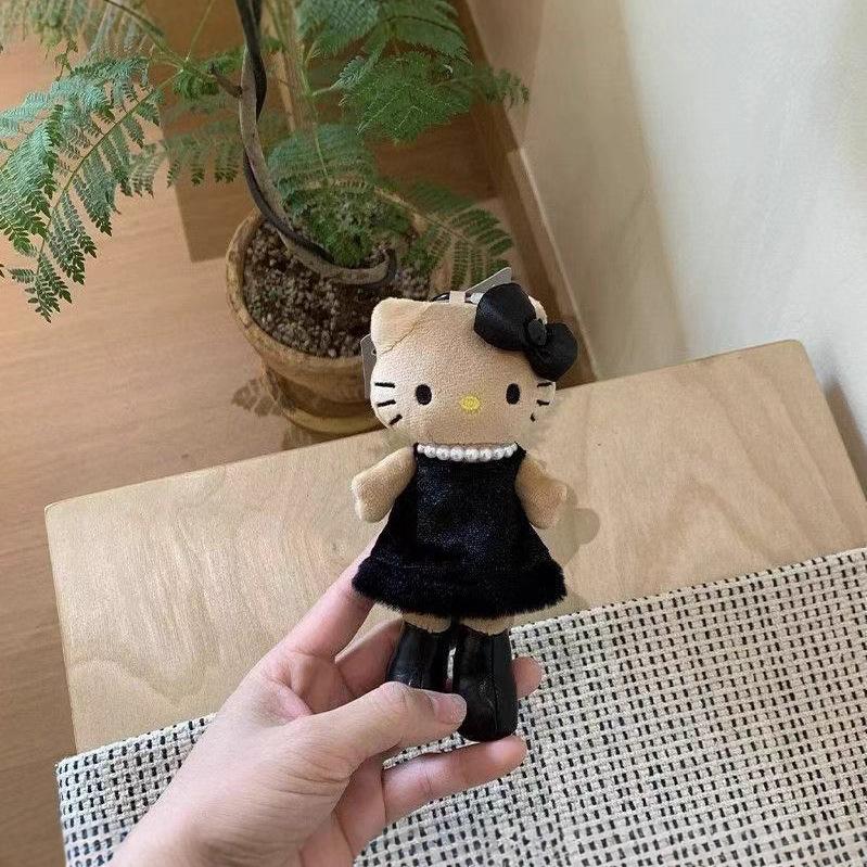 New Hello Kitty Girl Heart shaped Black Cute Plush Long Legs KT Cat Keychain Women s Handbag Plush Decoration Girl Birthday Gift
New Hello Kitty Girl Heart shaped Black Cute Plush Long Legs KT Cat Keychain Women s Handbag Plush Decoration Girl Birthday Gift