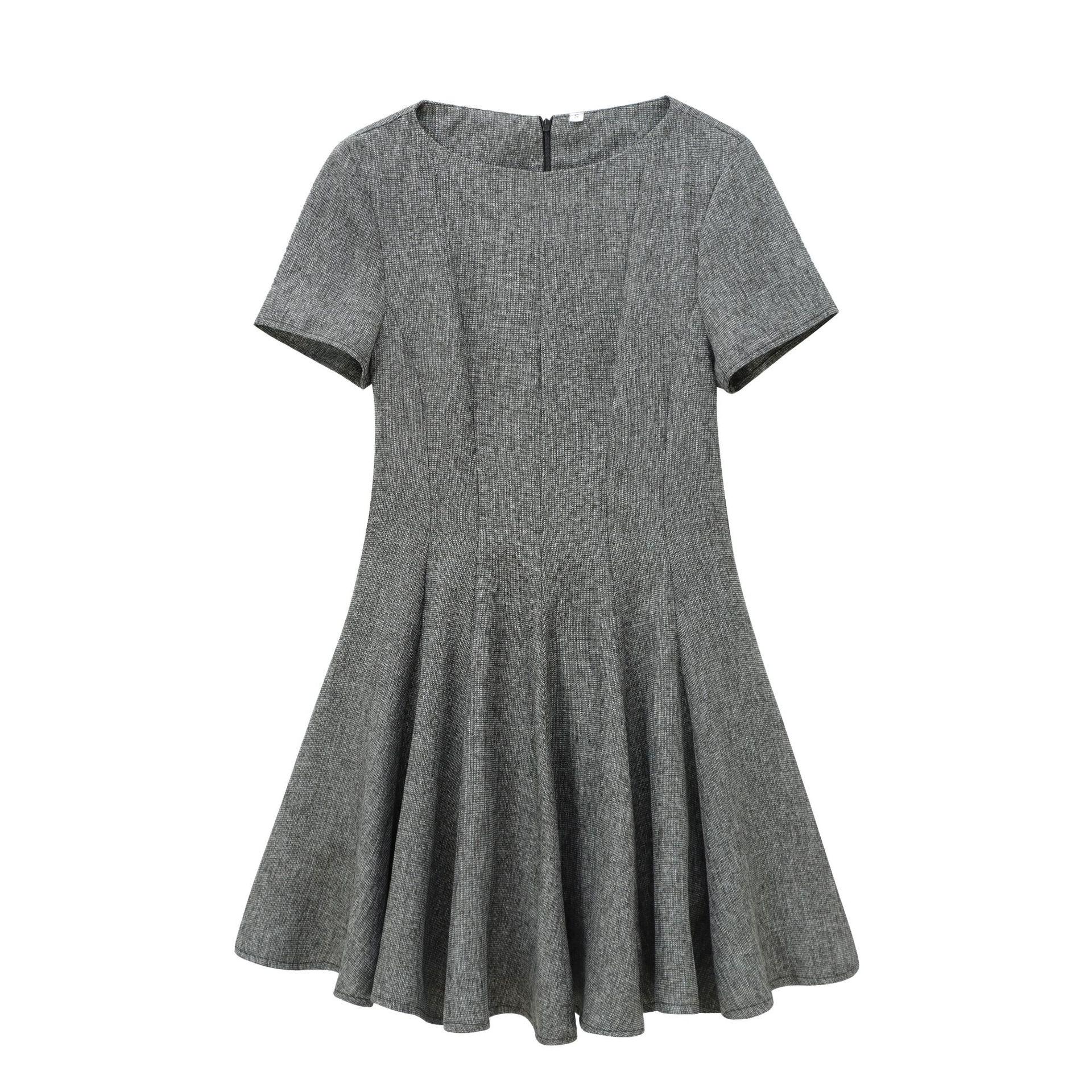 2024 Women s Fashion: Round Neck, Waist-Slimming Short Sleeve Dress with Wide Hem L серый
2024 Women s Fashion: Round Neck, Waist-Slimming Short Sleeve Dress with Wide Hem L серый