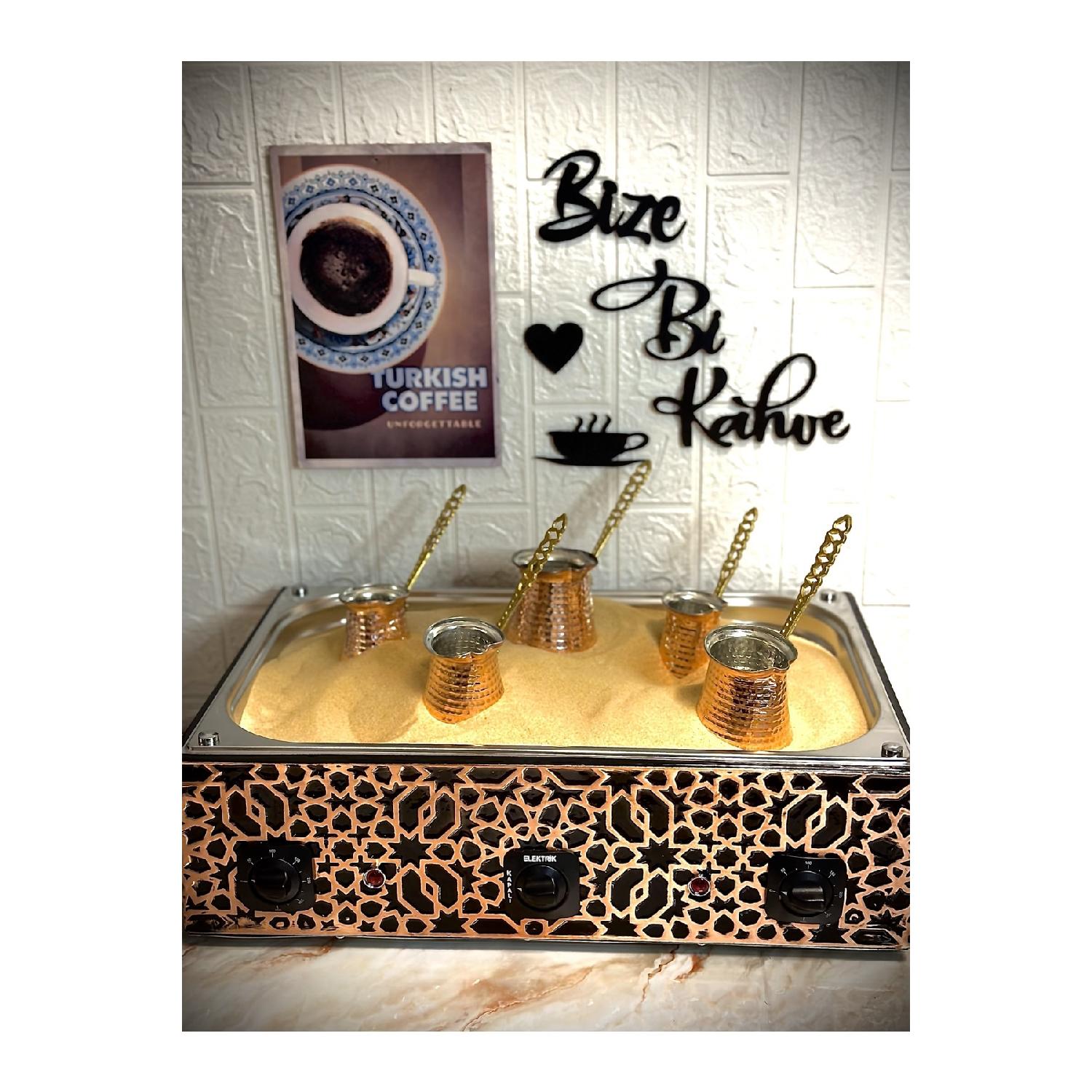 Кофеварка с медным песком и 5 медными кофейниками
Кофеварка с медным песком и 5 медными кофейниками