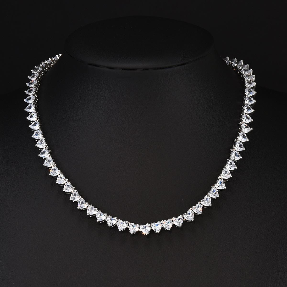 European & American Heart-Shaped Zircon Tennis Chain Hip-Hop Fashion Bracelet Necklace
European & American Heart-Shaped Zircon Tennis Chain Hip-Hop Fashion Bracelet Necklace