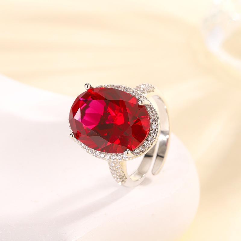 Jewelry Simulation Red Corundum Blue Spinel Retro Jewelry Set 15 * 20-13 * 18
Jewelry Simulation Red Corundum Blue Spinel Retro Jewelry Set 15 * 20-13 * 18