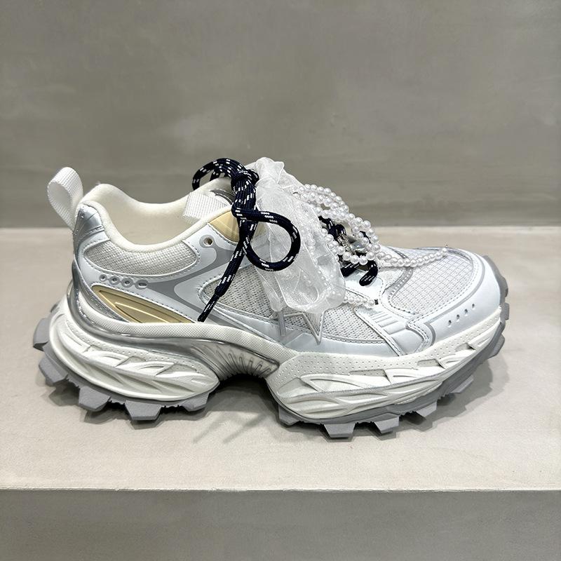 Gu Yun 2025 весна новые кожаные женские туфли на платформе с жемчужным бантом модные крутые сетчатые туфли для папы спортивная повседневная обувь 35 белый
Gu Yun 2025 весна новые кожаные женские туфли на платформе с жемчужным бантом модные крутые сетчатые туфли для папы спортивная повседневная обувь 35 белый