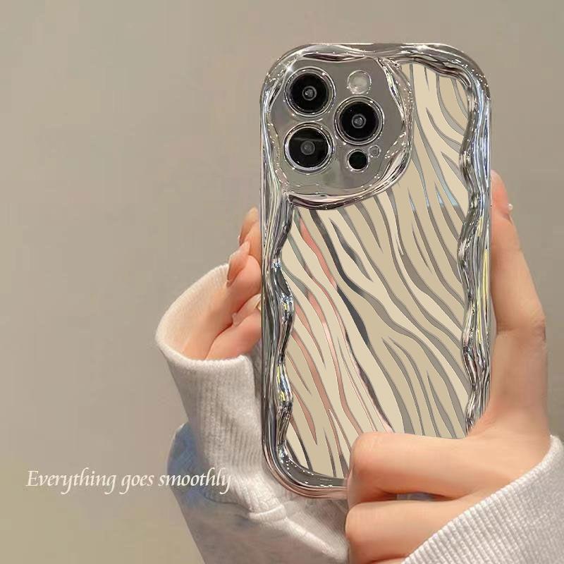 Чехол с гальваническим покрытием в полоску зебры для iPhone 16 Pro 15 14 13 Pro Max 12 11 Curvy Wave Plating Mirror Противоударный мягкий чехол для телефона TPU iPhone 15 розовый
Чехол с гальваническим покрытием в полоску зебры для iPhone 16 Pro 15 14 13 Pro Max 12 11 Curvy Wave Plating Mirror Противоударный мягкий чехол для телефона TPU iPhone 15 розовый