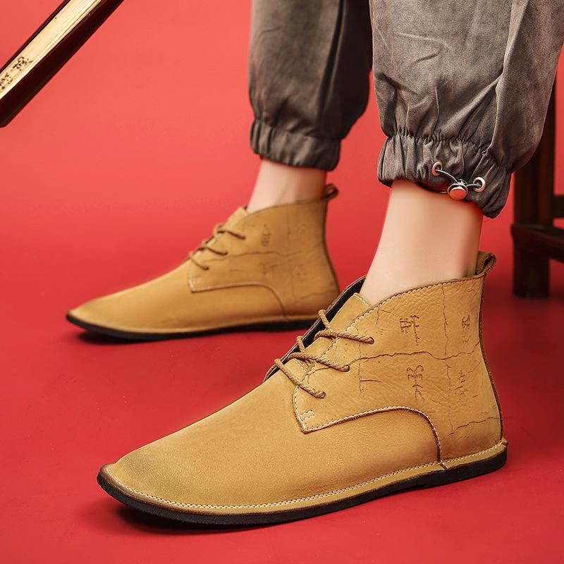 Men s British leather boots summer new trend fashion ins popular large size casual shoes men s shoes high top trendy shoes 38
Men s British leather boots summer new trend fashion ins popular large size casual shoes men s shoes high top trendy shoes 38