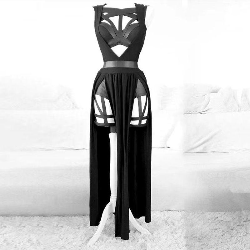 Женский черный жилет для выступлений с нагрудной вставкой Black M
Женский черный жилет для выступлений с нагрудной вставкой Black M