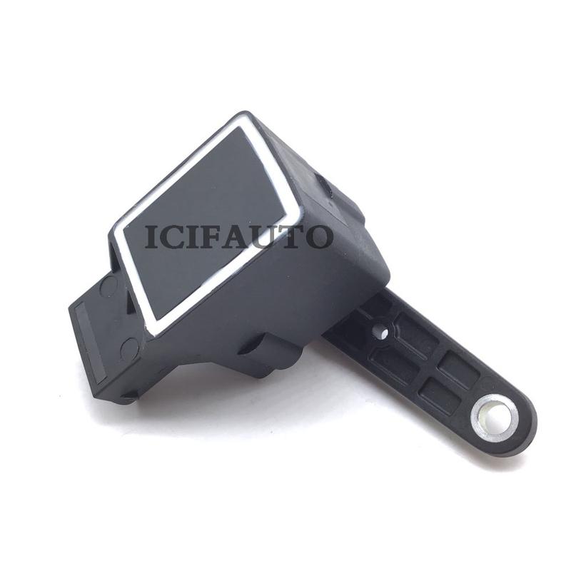 37146754921 6754921 Rear Left Xenon Headlight Level Sensor For BMW X5 (E53) 2001-2006
37146754921 6754921 Rear Left Xenon Headlight Level Sensor For BMW X5 (E53) 2001-2006