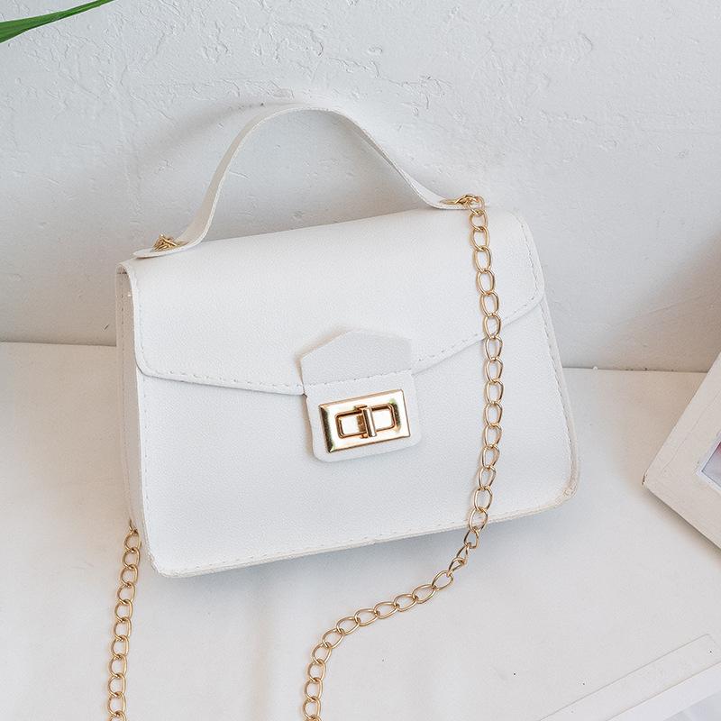 New Versatile Lock Chain Shoulder Small Square Bag Trend Crossbody Volkswagen Plain Weave Bag белый
New Versatile Lock Chain Shoulder Small Square Bag Trend Crossbody Volkswagen Plain Weave Bag белый