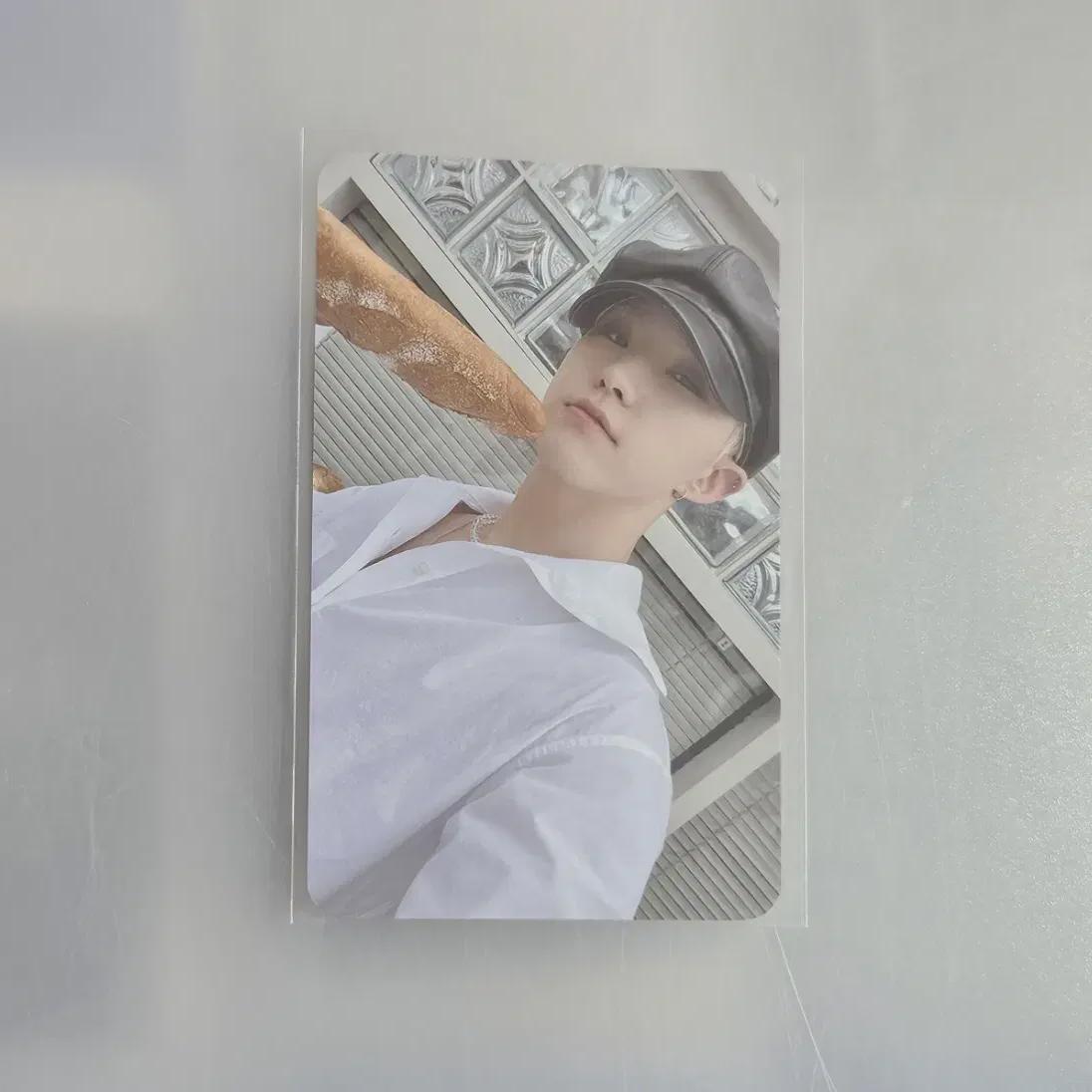 Seventeen Hoshi Sector 17 Weverse Fansign Benefits 
Seventeen Hoshi Sector 17 Weverse Fansign Benefits