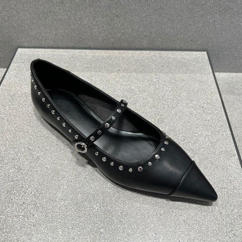 Single Shoes 2026 New Versatile Pointed Toe Rivet Shallow Mouth One Word Buckle Strap Flat French Mary Jane Shoes Women 40 чорний
Single Shoes 2026 New Versatile Pointed Toe Rivet Shallow Mouth One Word Buckle Strap Flat French Mary Jane Shoes Women 40 чорний