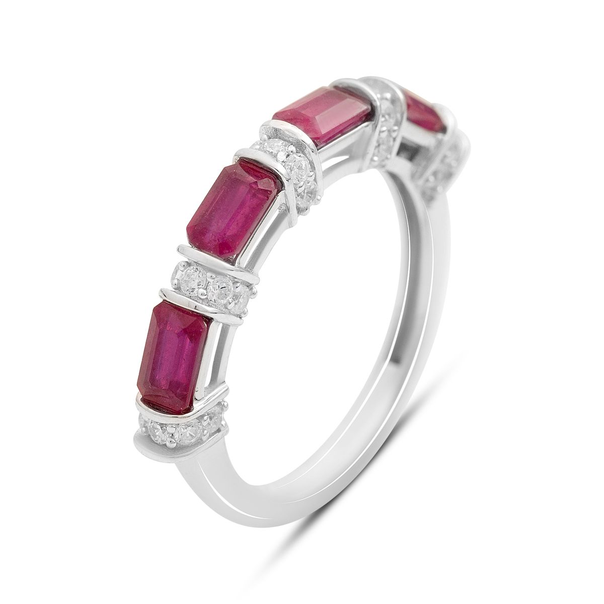 Серебряное кольцо с натуральным рубином 2.328ct, фианитами, вес изделия 2,94 гр (2205296) 17 rubine червоний колір
Серебряное кольцо с натуральным рубином 2.328ct, фианитами, вес изделия 2,94 гр (2205296) 17 rubine червоний колір