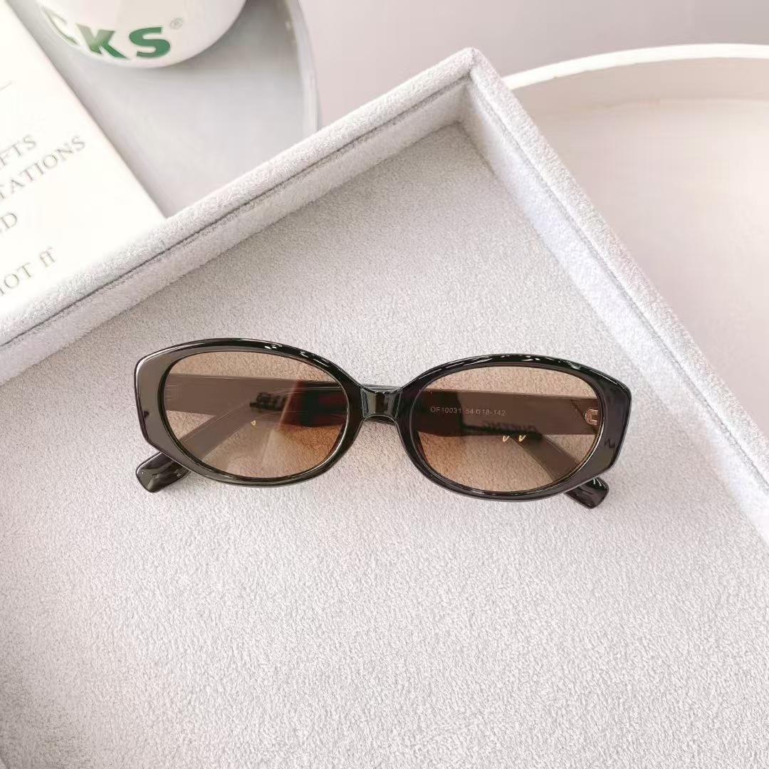 European American Style Female Sunglasses Oval Shape UV Protection Cool Sun Eyeglasses Premium Quality-Made Sunglasses Men
European American Style Female Sunglasses Oval Shape UV Protection Cool Sun Eyeglasses Premium Quality-Made Sunglasses Men