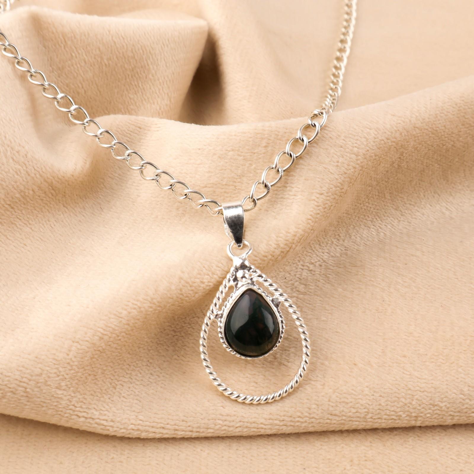 Natural Moss Agate Gemstone 925 Sterling Silver Jewelry Handmade Pendant For Her PP-49-23
Natural Moss Agate Gemstone 925 Sterling Silver Jewelry Handmade Pendant For Her PP-49-23