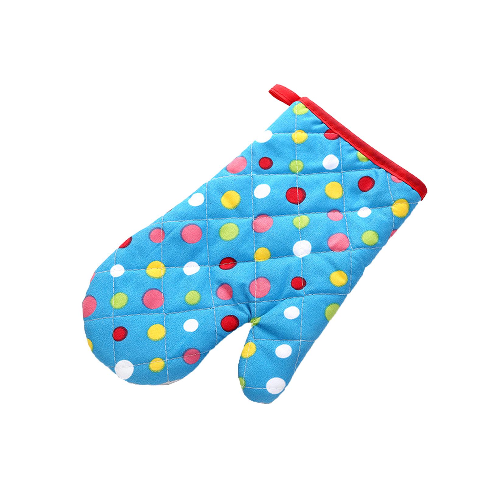 Microwave Oven Heat Resistant Oven Mitts Quilted Kitchen Gloves for Cooking Baking Grilling and Handling Hot Items with Safety Loop One Size
Microwave Oven Heat Resistant Oven Mitts Quilted Kitchen Gloves for Cooking Baking Grilling and Handling Hot Items with Safety Loop One Size