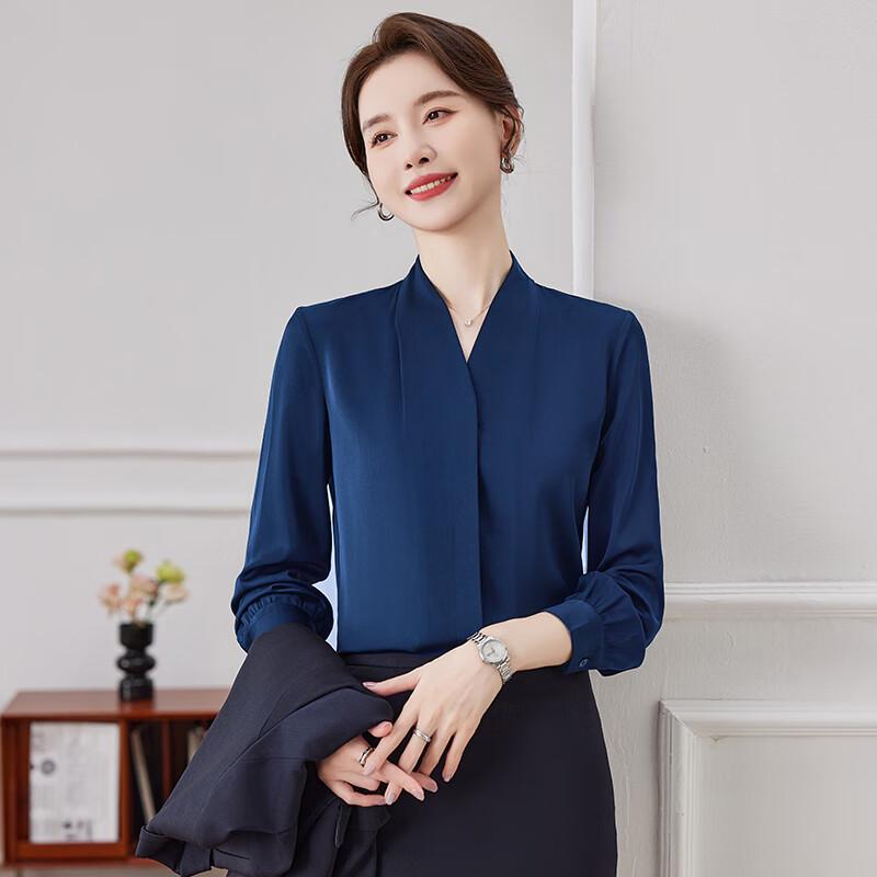 Women s Long-Sleeve V-Neck Professional Blouse 2XL
Women s Long-Sleeve V-Neck Professional Blouse 2XL